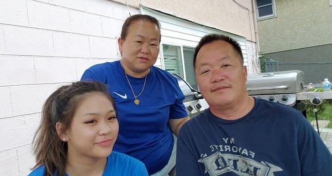 Vẻ duyên dáng của cô gái người HMông giành HCV Olympic - 9 Vẻ duyên dáng của cô gái người HMông giành HCV Olympic - 9