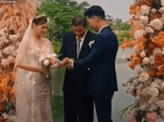 Rò rỉ ảnh cưới, Mạnh Trường - Phương Oanh nói gì về kết Hương vị tình thân? - 2 Rò rỉ ảnh cưới, Mạnh Trường - Phương Oanh nói gì về kết Hương vị tình thân? - 2