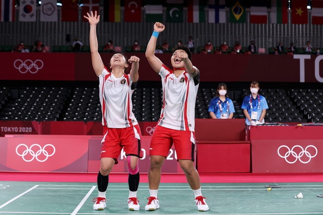 Cầu lông nữ giúp Indonesia có HCV đầu tiên tại Olympic Tokyo 2020 - 2 Cầu lông nữ giúp Indonesia có HCV đầu tiên tại Olympic Tokyo 2020 - 2