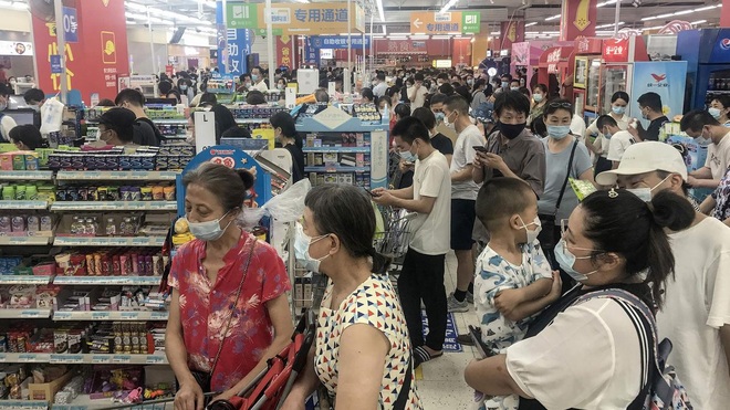 Người Vũ Hán lo lắng khi Covid-19 trở lại sau một năm - 1 Người Vũ Hán lo lắng khi Covid-19 trở lại sau một năm - 1
