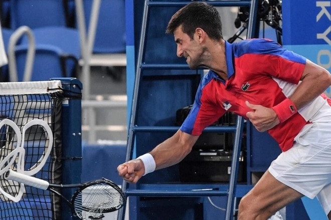 Djokovic xin lỗi người hâm mộ Serbia sau thất bại ở Olympic Tokyo - 1