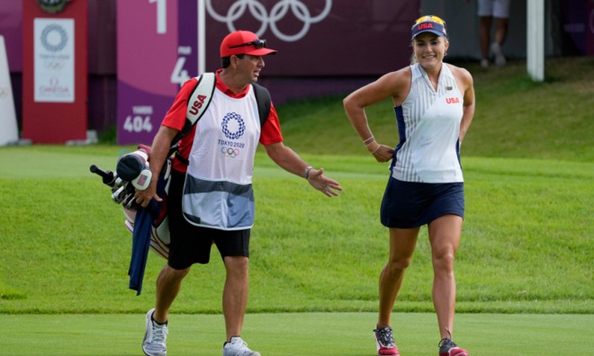 Người đẹp hoang dã Lexi Thompson khởi đầu tệ hại ở môn golf Olympic - 2 Người đẹp hoang dã Lexi Thompson khởi đầu tệ hại ở môn golf Olympic - 2