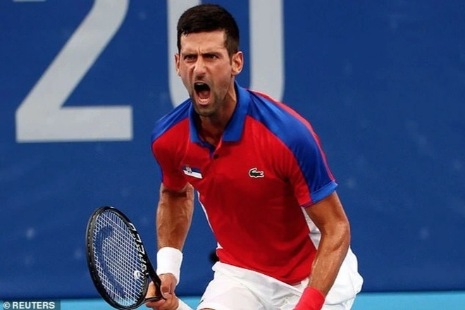 Djokovic lại bị chỉ trích sau cú sốc tại Olympic Tokyo - 1