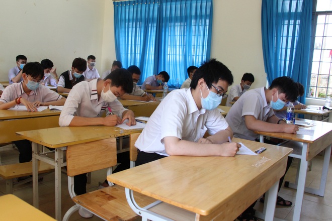 Đắk Lắk: 17 thí sinh sẽ tham gia kỳ thi tốt nghiệp THPT đợt 2 vào ngày mai - 1