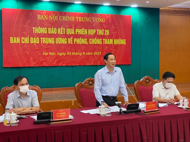 Đưa ra xét xử 5 vụ đại án, bổ sung chức năng phòng chống tiêu cực - 1 Đưa ra xét xử 5 vụ đại án, bổ sung chức năng phòng chống tiêu cực - 1