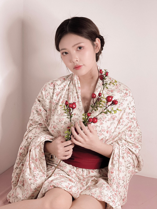 Hot Tiktoker 10x Nguyễn Kiều Thanh với niềm đam mê makeup - 5 Hot Tiktoker 10x Nguyễn Kiều Thanh với niềm đam mê makeup - 5