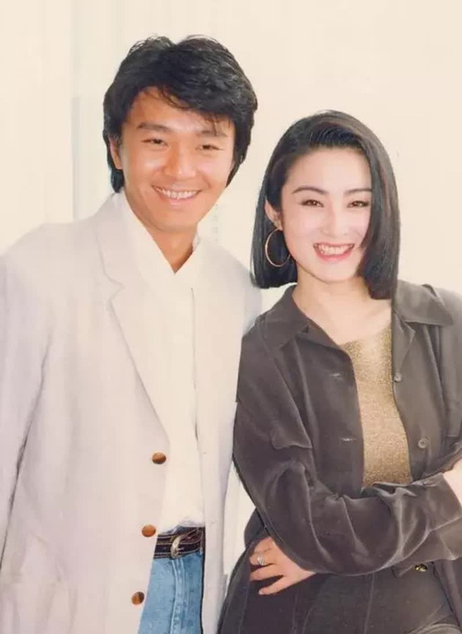 Kinh ngạc trước nhan sắc không đổi sau 30 năm của minh tinh Trương Mẫn - 5 Kinh ngạc trước nhan sắc không đổi sau 30 năm của minh tinh Trương Mẫn - 5