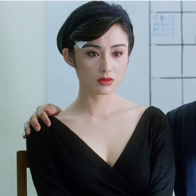 Kinh ngạc trước nhan sắc không đổi sau 30 năm của minh tinh Trương Mẫn - 3 Kinh ngạc trước nhan sắc không đổi sau 30 năm của minh tinh Trương Mẫn - 3