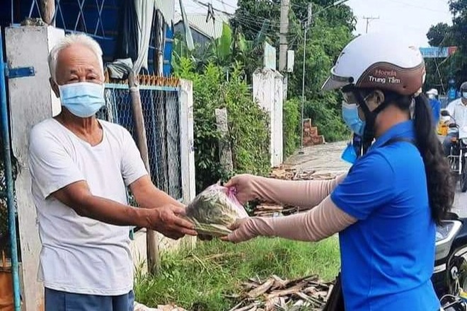 Người dân ở yên trong nhà, vì chuyến xe 0 đồng lăn bánh đến tận ngõ - 5 Người dân ở yên trong nhà, vì chuyến xe 0 đồng lăn bánh đến tận ngõ - 5
