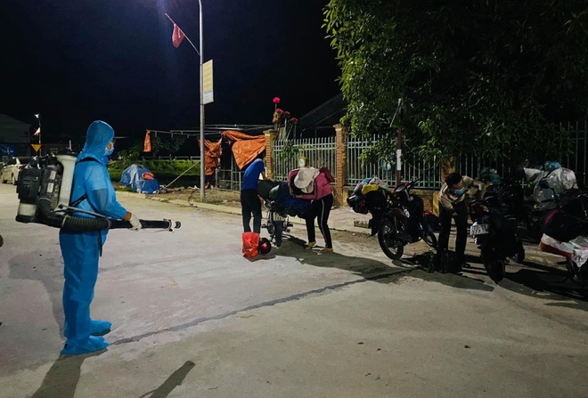 Có tình trạng biến nơi cách ly thành khu nhà vui vẻ - 1 Có tình trạng biến nơi cách ly thành khu nhà vui vẻ - 1