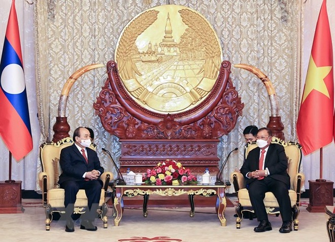 Chủ tịch nước Nguyễn Xuân Phúc hội kiến Thủ tướng Lào - 3