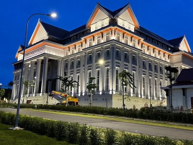 Nghiệm thu Nhà Quốc hội Lào: Cận cảnh công trình Việt Nam tặng nước bạn - 1