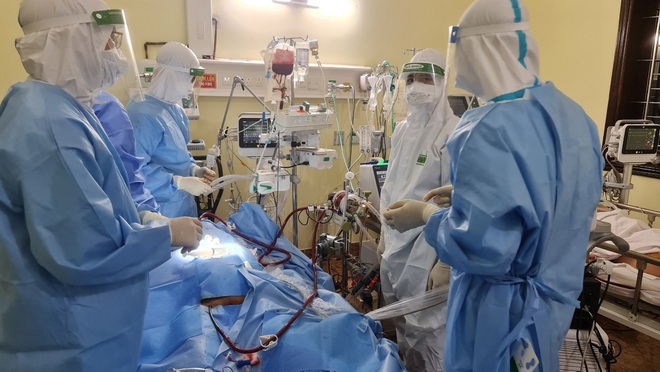 Bệnh viện Quân y 175 can thiệp ECMO thành công cứu sản phụ 33 tuổi mắc Covid-19 - 1 Bệnh viện Quân y 175 can thiệp ECMO thành công cứu sản phụ 33 tuổi mắc Covid-19 - 1