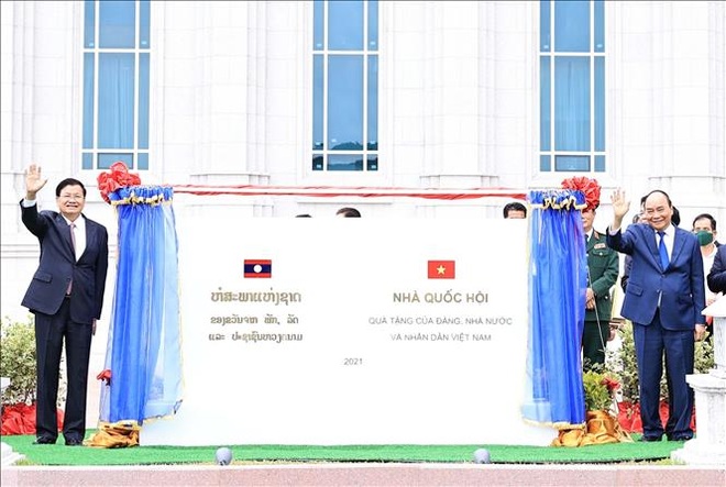 Chủ tịch nước dự Lễ trao tặng công trình Nhà Quốc hội Lào - 2 Chủ tịch nước dự Lễ trao tặng công trình Nhà Quốc hội Lào - 2