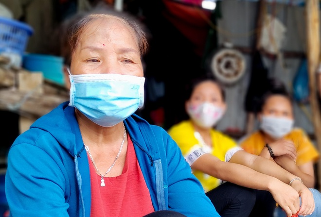 Lao động ngoại tỉnh mắc kẹt ở Hà Nội vì đại dịch Covid-19 - 4 Lao động ngoại tỉnh mắc kẹt ở Hà Nội vì đại dịch Covid-19 - 4