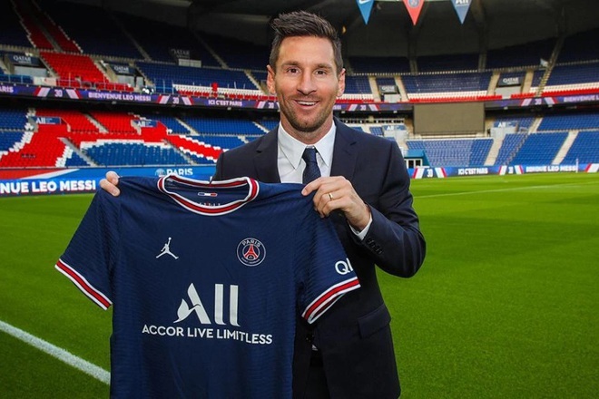 Những khoảnh khắc ấn tượng khi Messi rời Barcelona gia nhập PSG - 13 Những khoảnh khắc ấn tượng khi Messi rời Barcelona gia nhập PSG - 13