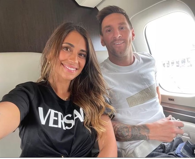 Những khoảnh khắc ấn tượng khi Messi rời Barcelona gia nhập PSG - 6 Những khoảnh khắc ấn tượng khi Messi rời Barcelona gia nhập PSG - 6