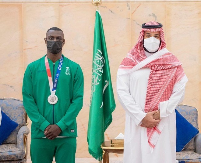 Võ sĩ đánh ngất xỉu đối thủ tại Olympic được tôn vinh như người hùng - 3 Võ sĩ đánh ngất xỉu đối thủ tại Olympic được tôn vinh như người hùng - 3