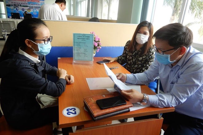 Đà Nẵng: Hơn 11.500 người lao động nộp hồ sơ hưởng trợ cấp thất nghiệp - 2