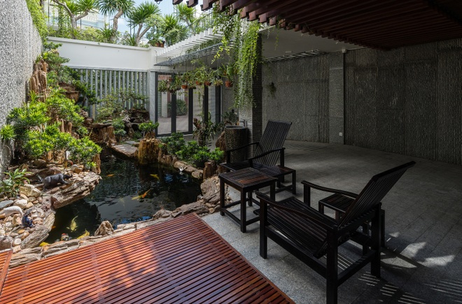 Ngôi nhà rộng 350 m2 có vườn rau, ao cá tuyệt đẹp ở Nha Trang ...