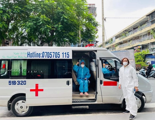 Những bóng hồng ngày đêm đưa tiễn nạn nhân Covid-19 chặng đường cuối cùng - 5 Những bóng hồng ngày đêm đưa tiễn nạn nhân Covid-19 chặng đường cuối cùng - 5