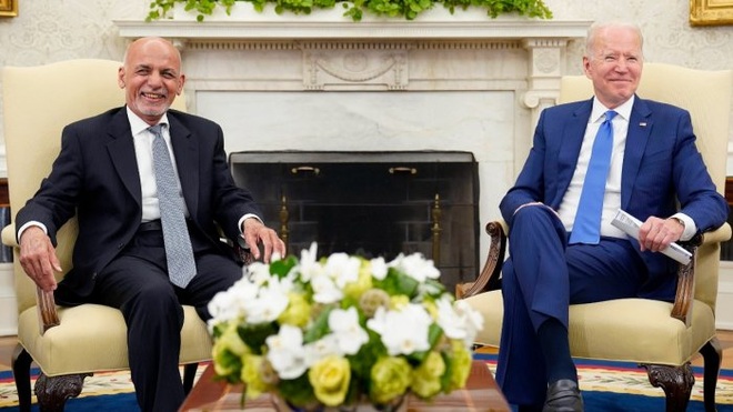 Ashraf Ghani: Từ nhà tư tưởng hàng đầu tới tổng thống rời bỏ đất nước - 2 Ashraf Ghani: Từ nhà tư tưởng hàng đầu tới tổng thống rời bỏ đất nước - 2