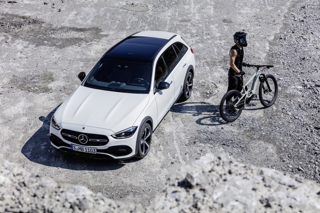 Mercedes-Benz C-Class có thêm phiên bản gầm cao All-Terrain - 8