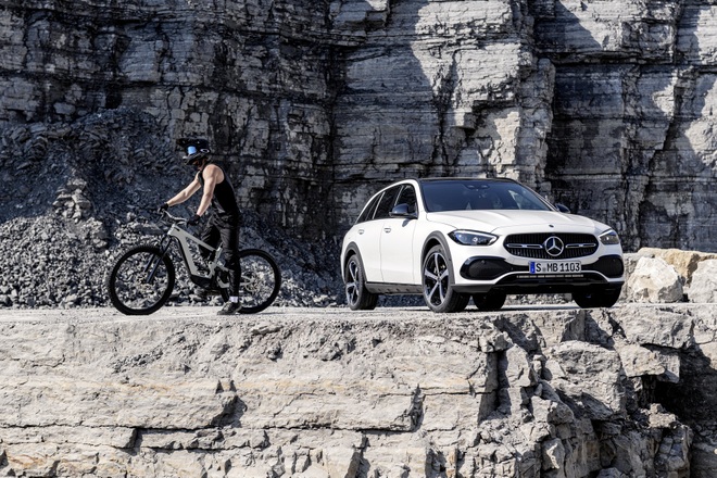 Mercedes-Benz C-Class có thêm phiên bản gầm cao All-Terrain - 5