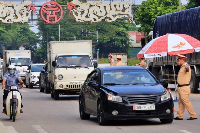 Hà Nội và nhiều tỉnh, thành lắp camera tại các chốt kiểm dịch - 1