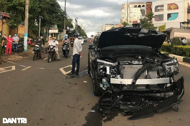 Vụ nổ súng vào xe ô tô ở Pleiku: Khởi tố vụ án hình sự - 2