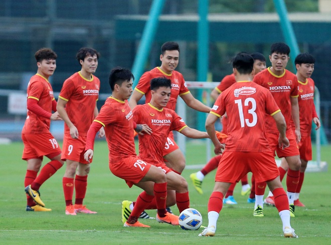 Đội tuyển Việt Nam thu được gì từ các trận đấu tập với U22 Việt Nam? - 1