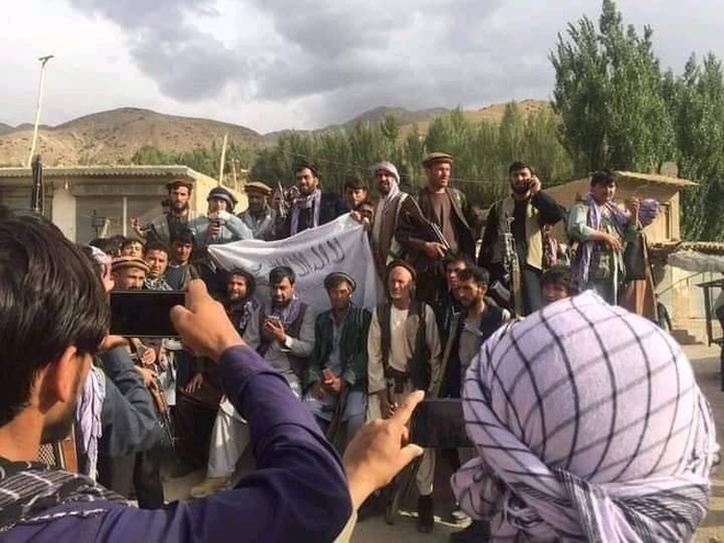 Afghanistan phản công, giành lại quyền kiểm soát một số khu vực từ Taliban - 2