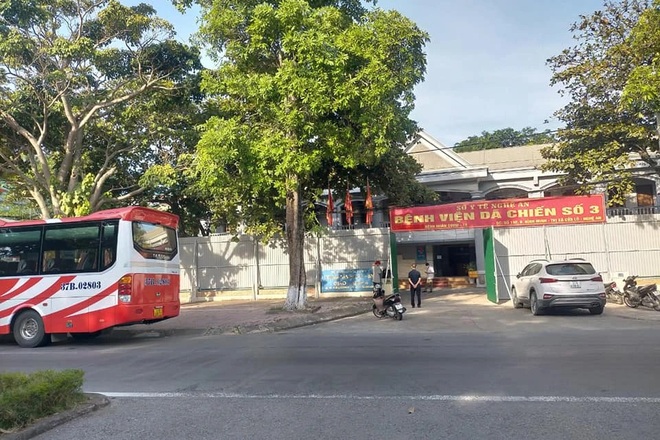 Nghệ An kích hoạt bệnh viện dã chiến số 3 tại thị xã Cửa Lò. Nghệ An kích hoạt bệnh viện dã chiến số 3 tại thị xã Cửa Lò.
