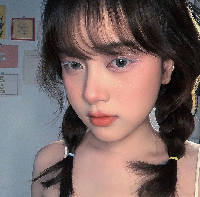 Nữ sinh Sài Gòn có gương mặt như búp bê nhưng cá tính mạnh mẽ - 2