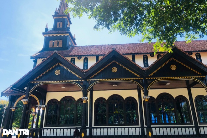 Close-up of the wooden church over 100 years old in the heart of Kon Tum city - 2