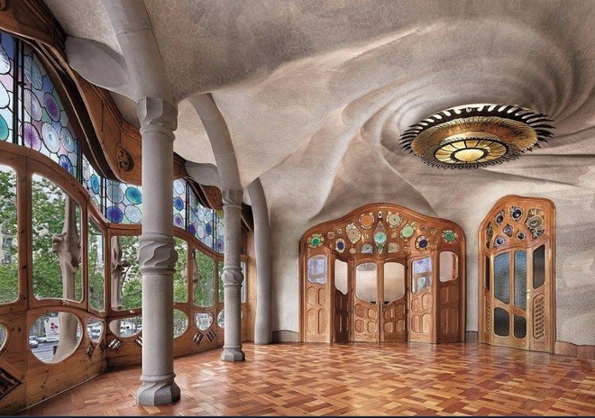 Ngôi nhà hơn 100 tuổi có thiết kế độc đáo ở Barcelona - 7