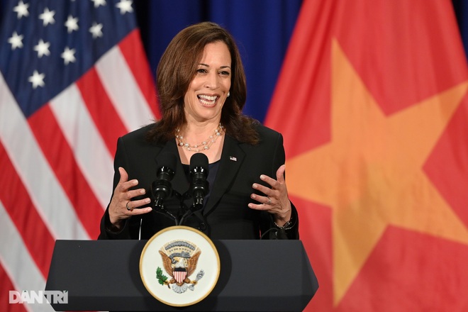 48 giờ bận rộn tại Việt Nam của Phó Tổng thống Mỹ Kamala Harris - 12