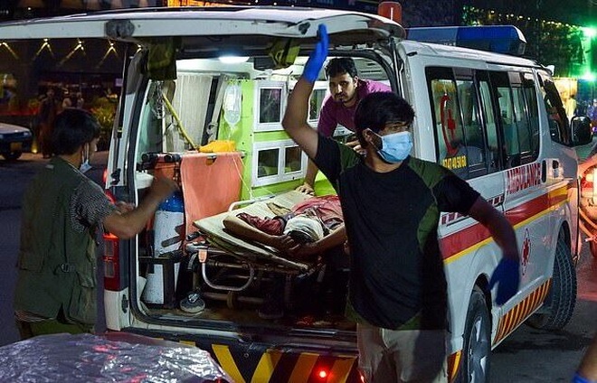 Thế giới lên án vụ tấn công khiến hơn 70 người chết ở sân bay Kabul - 1 Thế giới lên án vụ tấn công khiến hơn 70 người chết ở sân bay Kabul - 1