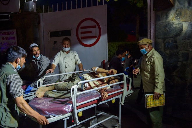 Thế giới lên án vụ tấn công khiến hơn 70 người chết ở sân bay Kabul - 3 Thế giới lên án vụ tấn công khiến hơn 70 người chết ở sân bay Kabul - 3