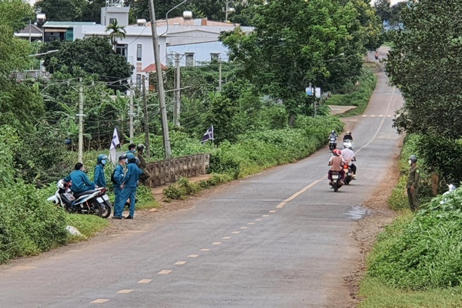 Người đàn ông tử vong nghi do liều lĩnh cưa đầu đạn - 2