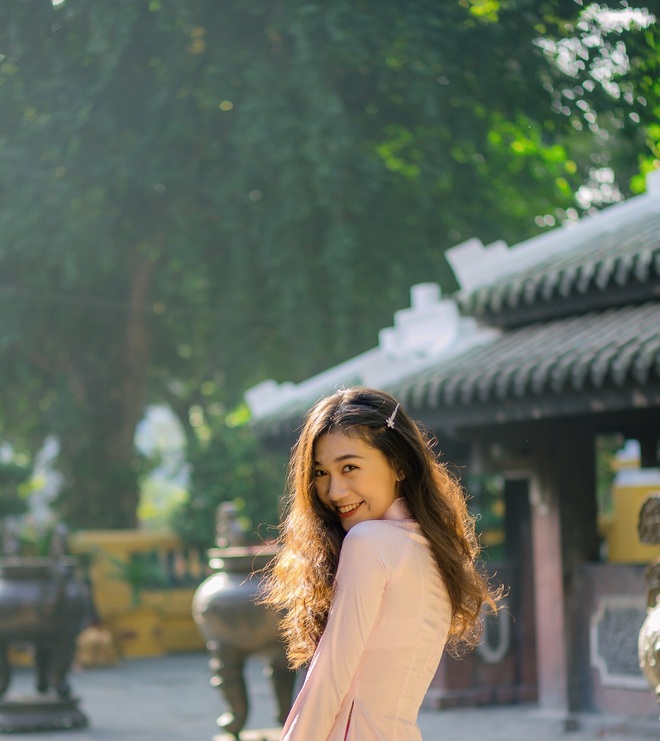 Nữ Thủ khoa Văn học: Đứng dậy từ cú ngã và bài học về sự tự cao - 6 Nữ Thủ khoa Văn học: Đứng dậy từ cú ngã và bài học về sự tự cao - 6