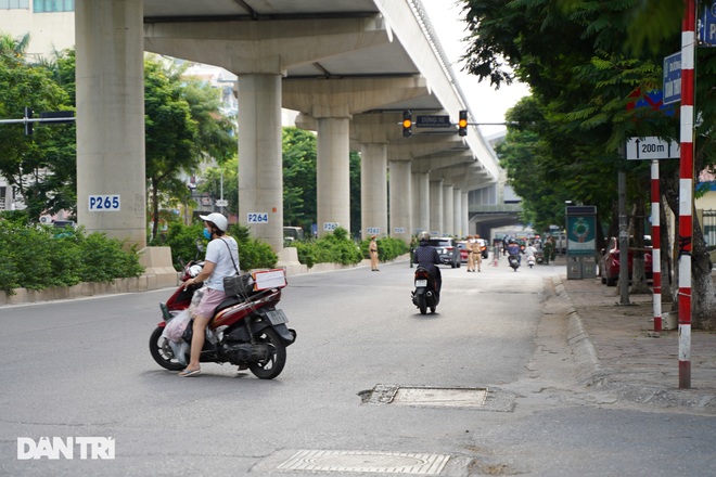 Tổ công tác đặc biệt đón lõng, bắt hàng loạt phương tiện né chốt kiểm dịch - 6