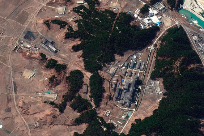 Triều Tiên bị nghi tái khởi động lò phản ứng hạt nhân dùng chế tạo vũ khí - 1