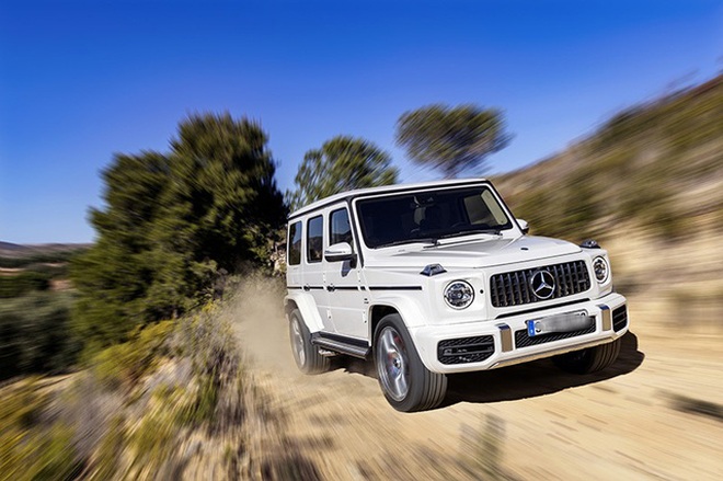 Hà Nội: Bí mật phía sau chiếc Mercedes G63 đỗ ven đường - 1