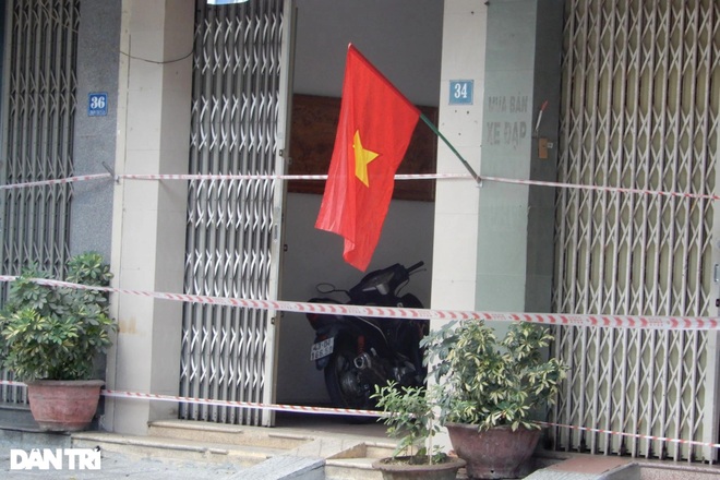 Đường phố Đà Nẵng đỏ thắm sắc cờ đón Tết Độc lập đặc biệt - 10 Đường phố Đà Nẵng đỏ thắm sắc cờ đón Tết Độc lập đặc biệt - 10