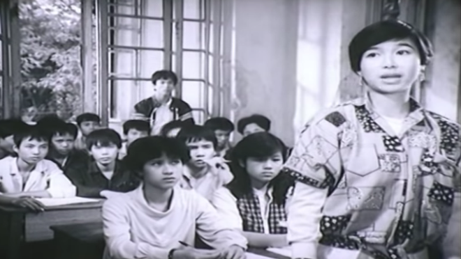 Hoa hậu Việt Nam danh giá đầu tiên và vai diễn hi hữu thời tivi đen trắng - 8 Hoa hậu Việt Nam danh giá đầu tiên và vai diễn hi hữu thời tivi đen trắng - 8