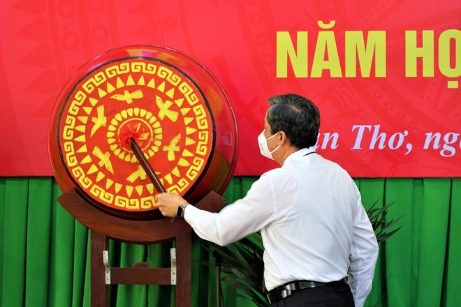 Khai giảng online chưa từng có trong lịch sử của thầy trò cả nước - 16 Khai giảng online chưa từng có trong lịch sử của thầy trò cả nước - 16