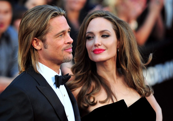 Angelina Jolie hé lộ ngυyên nhân ly hôn Brad Pitt | Báo Dân trí