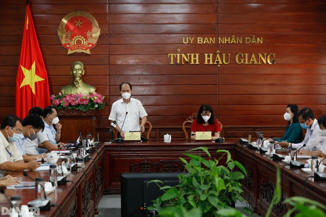 Thứ trưởng Nguyễn Văn Hồi: Nên sớm hỗ trợ người lao động về quê giãn cách - 1 Thứ trưởng Nguyễn Văn Hồi: Nên sớm hỗ trợ người lao động về quê giãn cách - 1
