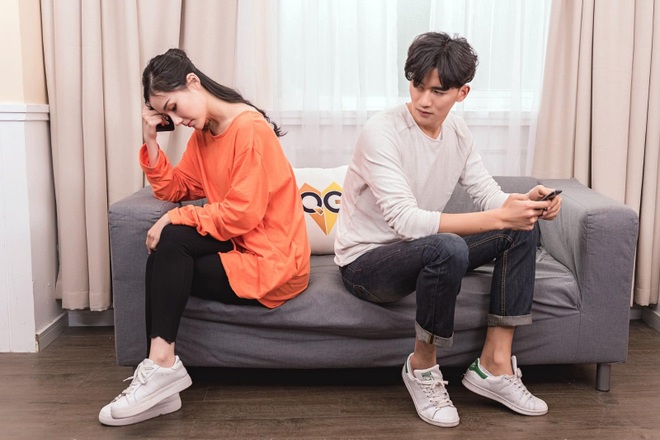 Chàng trai ngồi xe lăn thành sứ giả cứu vãn hôn nhân của nhiều cặp đôi - 2 Chàng trai ngồi xe lăn thành sứ giả cứu vãn hôn nhân của nhiều cặp đôi - 2